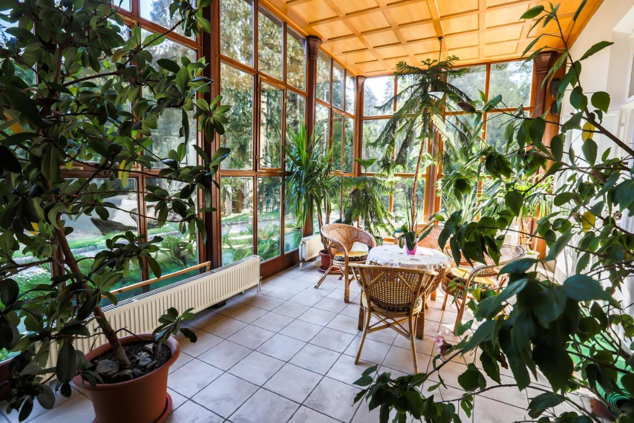Festetich Kastelyszallo Es Zsuzsanna Hotel Szeleste Exteriér fotografie