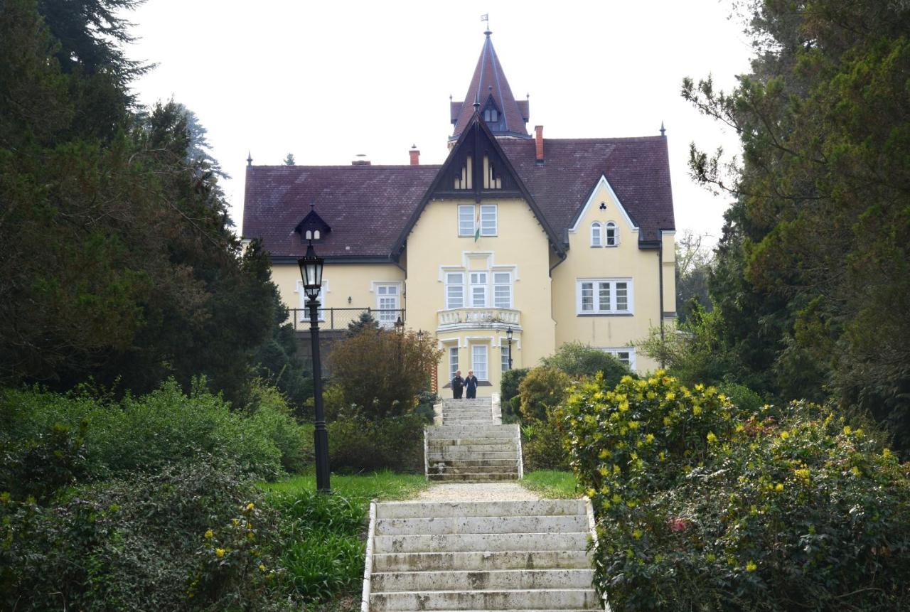 Festetich Kastelyszallo Es Zsuzsanna Hotel Szeleste Exteriér fotografie